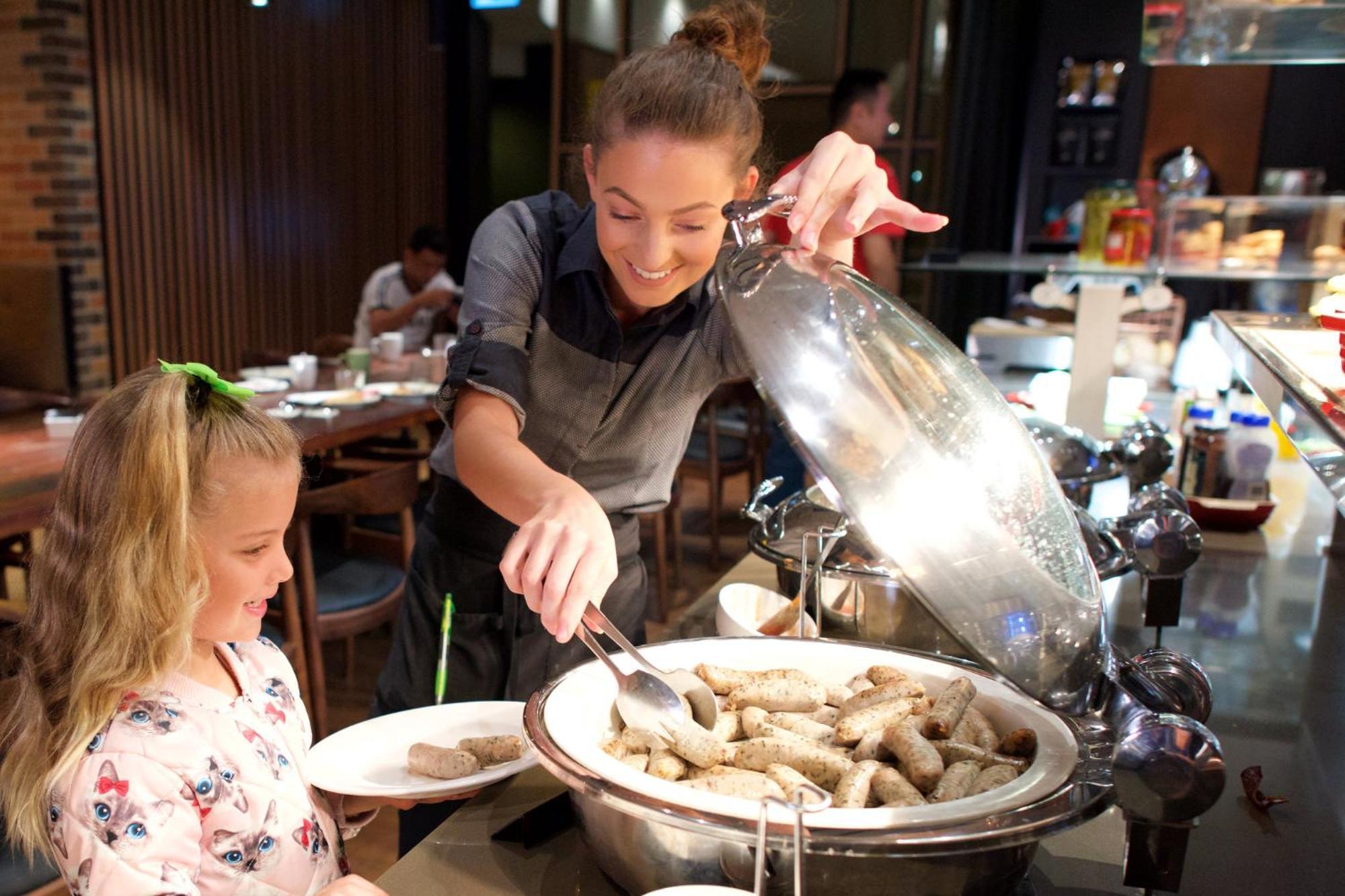 Holiday Inn Perth City Centre By Ihg Экстерьер фото